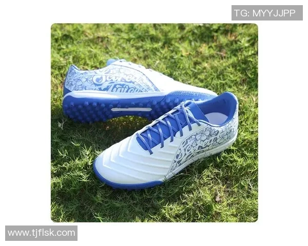 购买球星同款足球鞋的最佳平台和渠道推荐